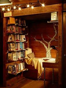 Bedroom Bookshelf