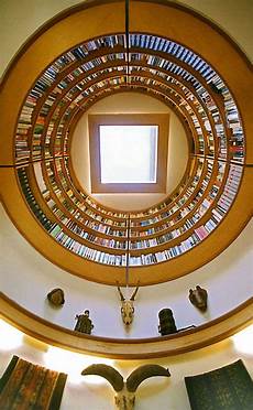 Circle Bookshelf