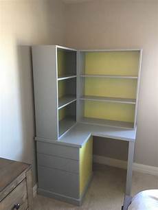 Bookshelf Table