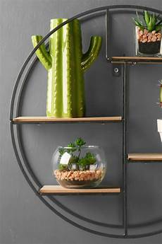 Circle Shelf