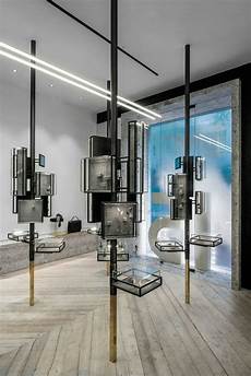 Display Systems For Clothes Store