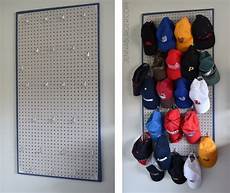Hooked Ball Display