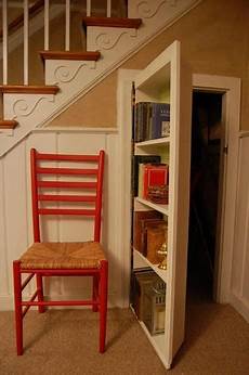 Invisible Bookshelf