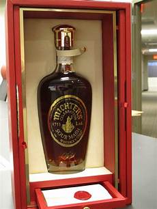 Liquor Shelf