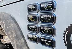 Mobile Display Vehicle