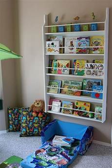 Montessori Bookshelf