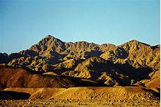 Mountain Shelf
