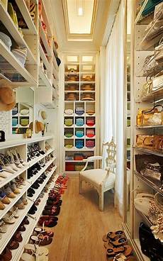 Narrow Shelf