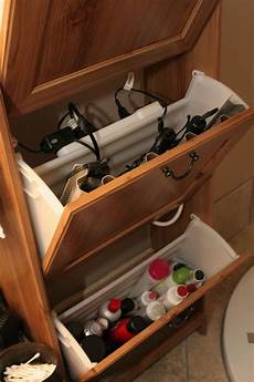 Outlet Shelf