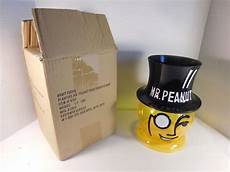 Peanut Display Sases
