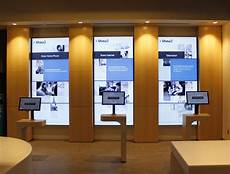 Retail Display Monitors