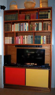 Round Bookcase
