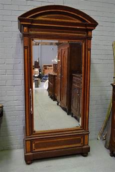 Single Display Cabinets