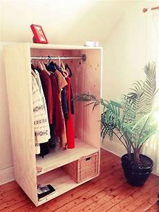 Standing Shelves
