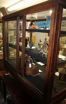Steel Display