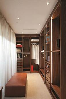 Wardrobe With Shelves